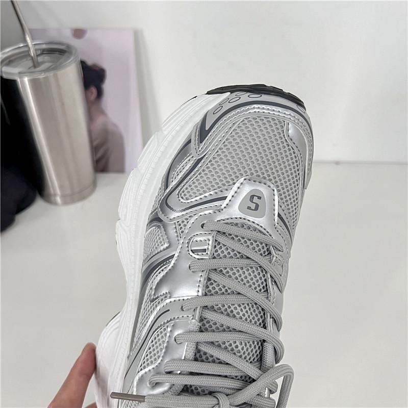 Summer Women's Luxury Designer Fashion Fitness Chunky Running Sneakers Breathable Tennis Increased Jogging Vulcanized Trainers