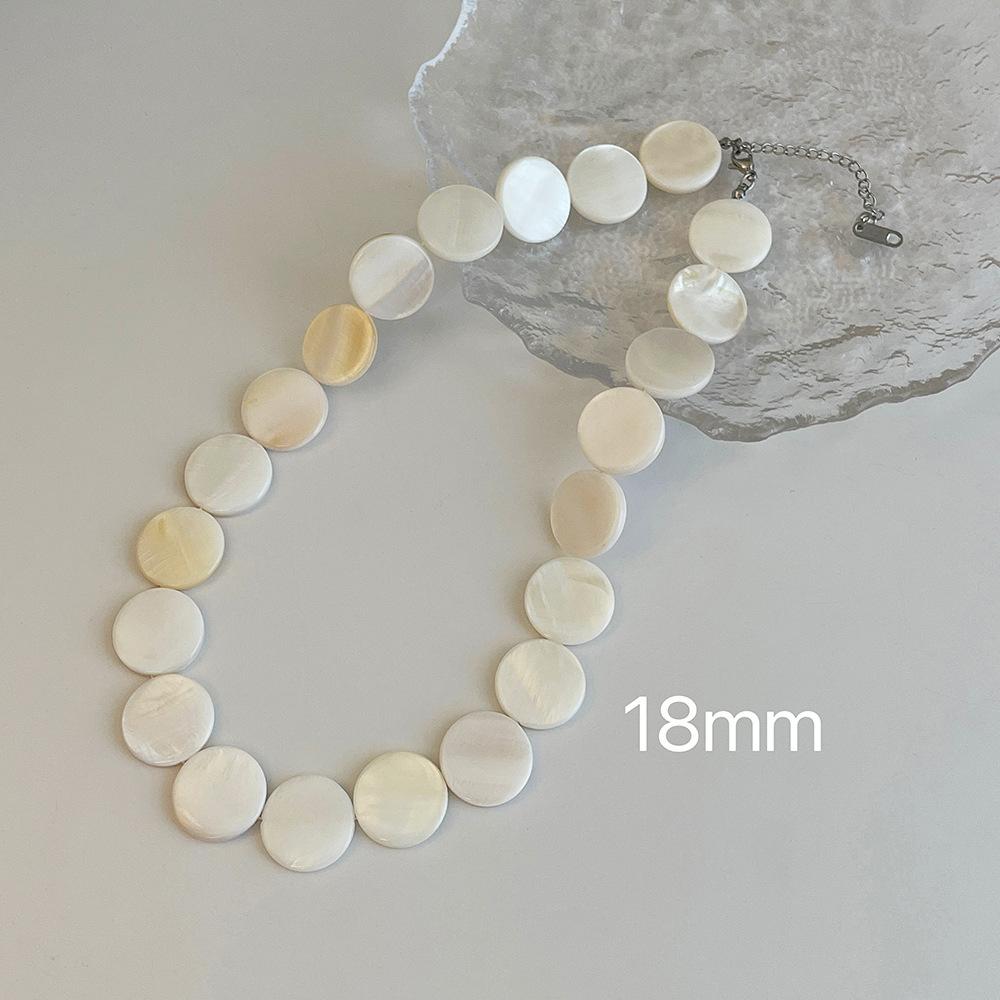 Simple Niche Design Natural Shell Disc Necklace Women Ins Vacation Beach Wind Versatile Collarbone Chain Accessories