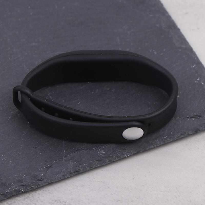 Adjustable Pure Black Silicone Rfid Wristband 125Khz/13.56Mhz 14443A Ic Chip Waterproof Wristband Bracelet