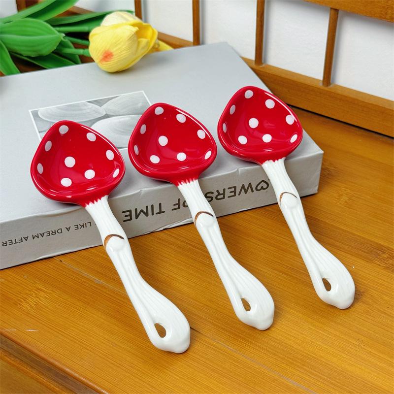 Cute Mushroom Ceramic Spoon, Tableware Dessert Spoon, Long Handle Spoon, Creative High-value Household Small Spoon, Yogurt Spoon