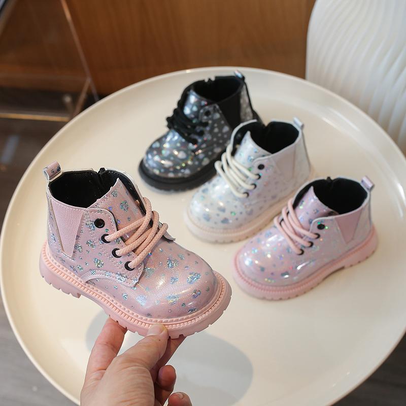 Stivaletti alla Caviglia da Ragazza Stile Principessa Stivali alla Moda per Bambini Cerniera Laterale 2025 Nuovissimi Stivaletti Corti per Bambini Dolci Eleganti in Pelle PU