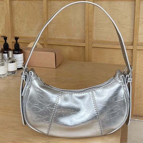 Niche design underarm bag women's autumn and winter new high-end bag silver portable shoulder messenger bag