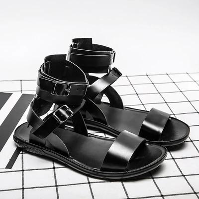 Sapatos de homem – Sandálias
