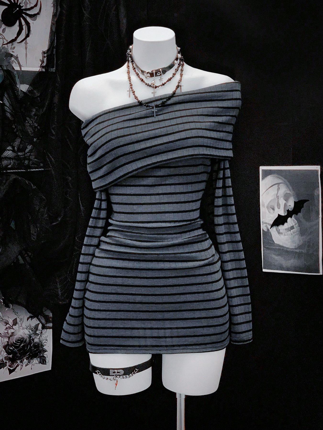 

Autumn Winter Off-Shoulder Striped Long-Sleeve Bodycon Y2K Dress Large чорний колір сірий