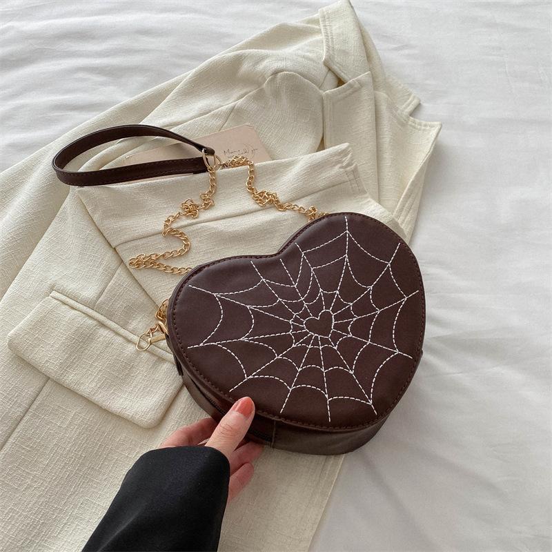 Fashion Retro Shoulder Bag Fashion Retro Love Bag Women's Spring New Simple Fashion Crossbody Bag Women's Bag