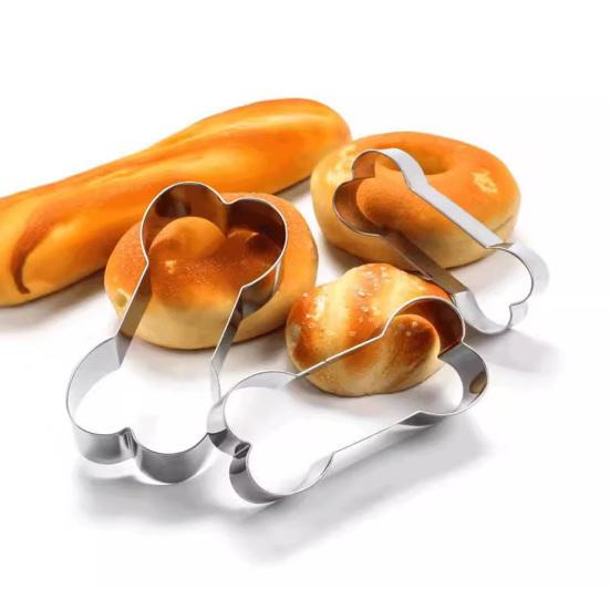 Dog Cookie Cutter Set with PVC Top Dog Bone & Paw Print Cookie Cutters Cute Animal Biscuit Cutter Pet Treat Mold