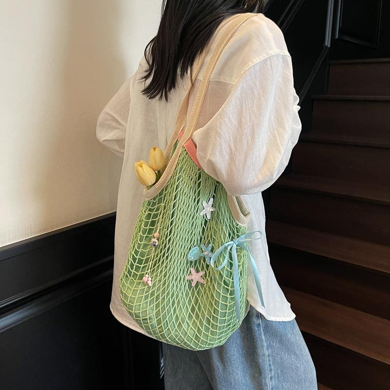 Sac à bandoulière tissé creux en polyester Style coréen Poches Sacs à main en maille Grande capacité Bordure Sacs cabas d'été pour la plage