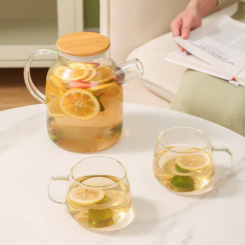 Borosilicate Glass Cold Water Pitcher with Filter and Bamboo Steel Lid