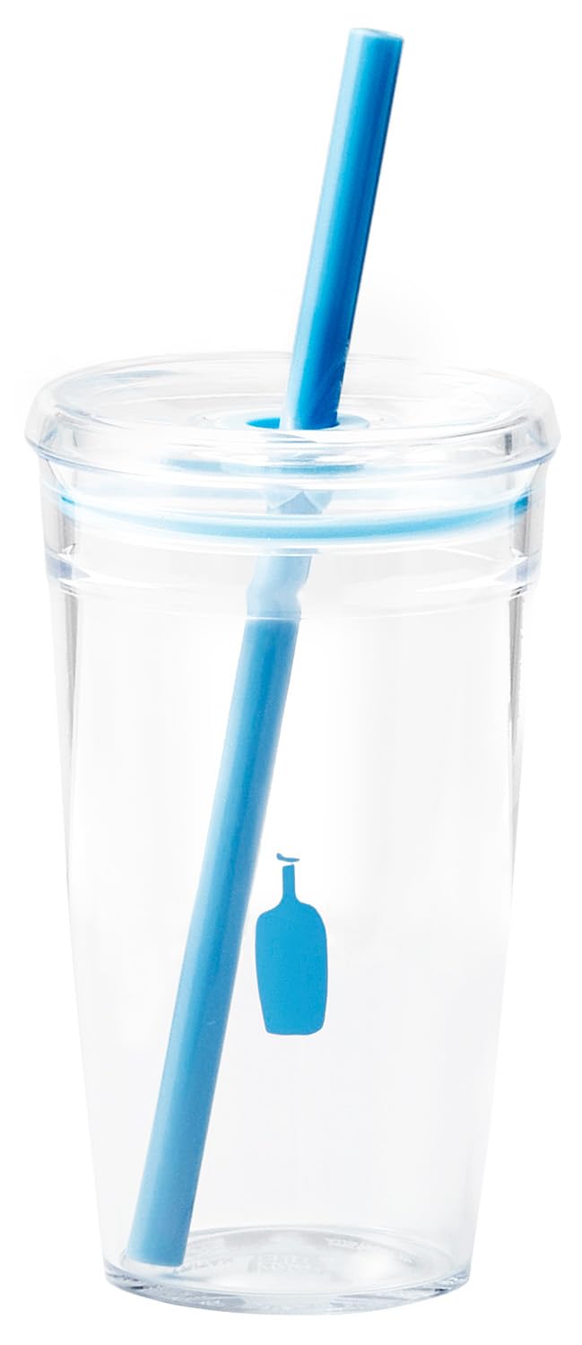 

синяя бутылка кофе прозрачный холодный стакан