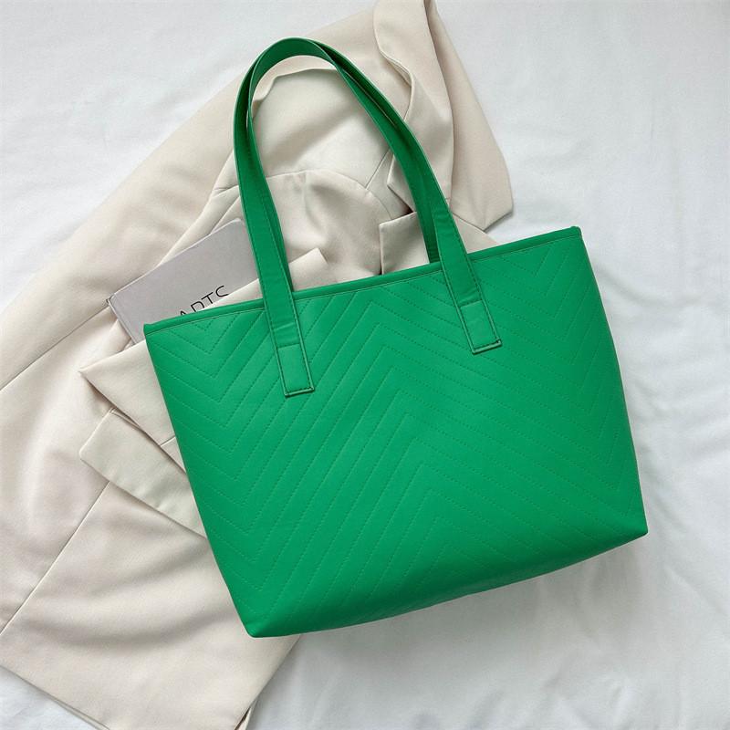 Vintage Large Capacity Shoulder Bag For Women Stylish Casual Tote Bag In Various Colors