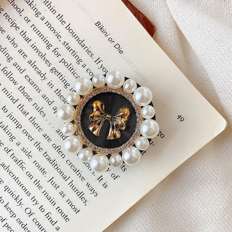 Ins Rhinestone Circle Airbag Bracket Cute Pearl Bear Rabbit Folding Telescopic Air Cushion Bow Crown Lazy Person