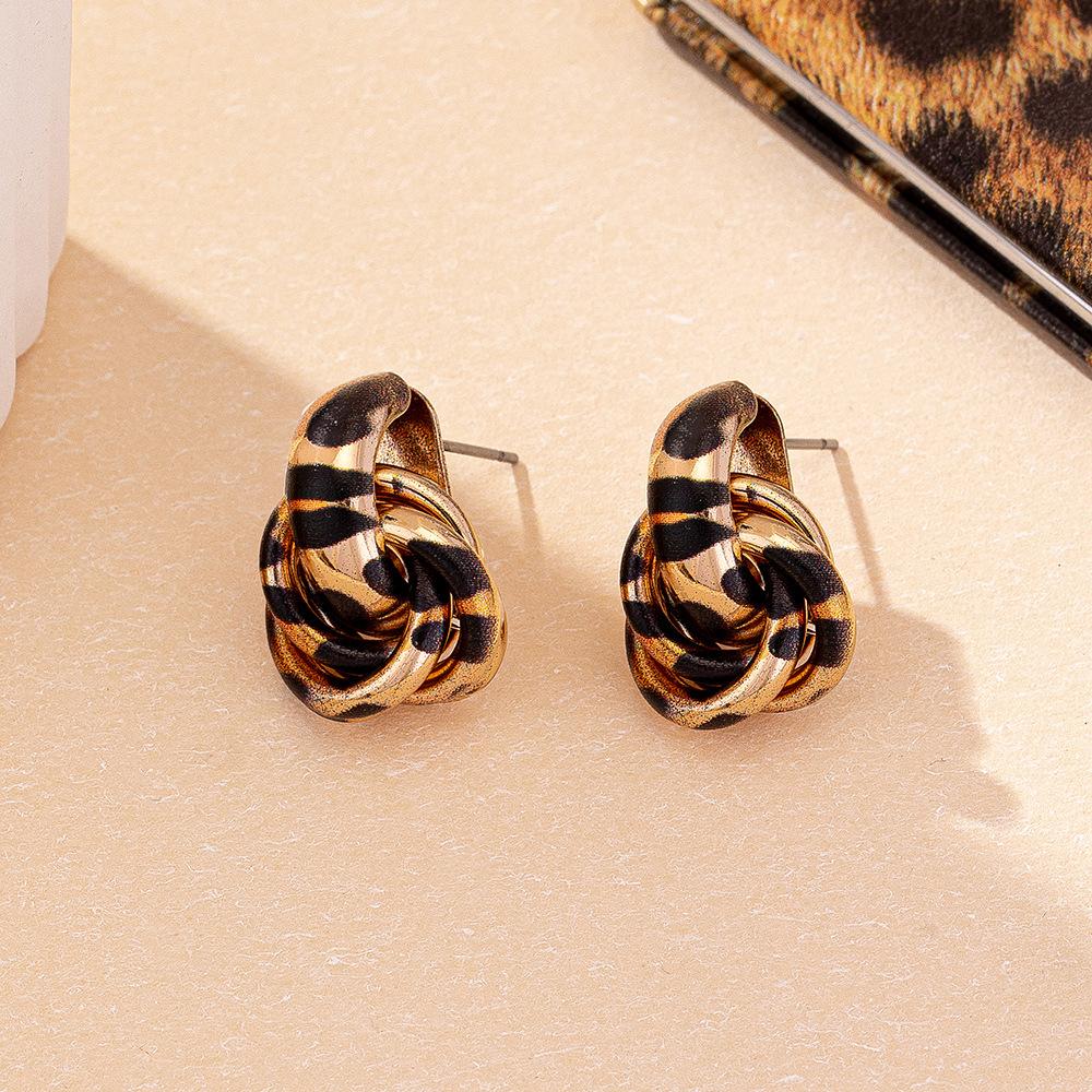 Leopard Print Spiral Stud Earrings Niche Design Earrings Elegant Retro Ear Jewelry
