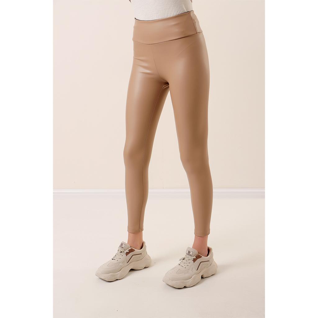 Hoch taillierte Leggings aus Lycra-Leder