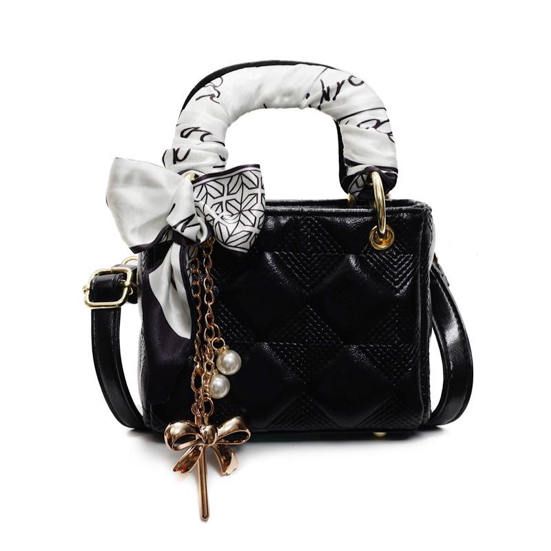 Bag Women's New Fashion Handbag Versatile Messenger Bag Mouth Red Envelope