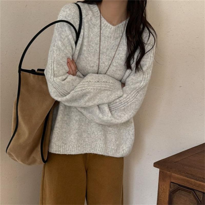 Lazy wind round neck pullover sweater women's autumn and winter new loose and thin soft waxy outer knitted sweater top