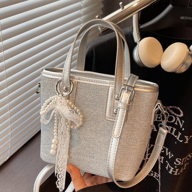 2025 New Textured Small Bag Female Senmeng Summer Popular Shoulder Messenger Bag Fashionable Contrasting Color Portable Bucket Bag