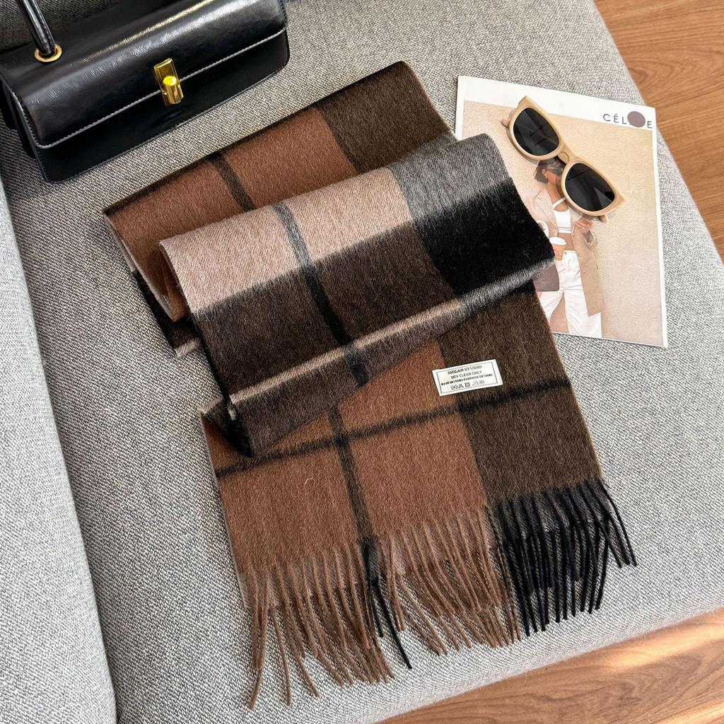 2025 Unisex 100% Wool Scarf: Versatile and Warm for Autumn & Winter