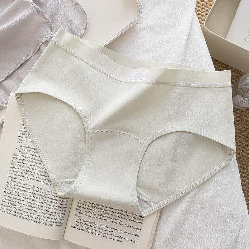 

Женские весенне-осенние хлопковые трусики со средней посадкой и антибактериальной ластовицей 10A 2XL светло-зеленый