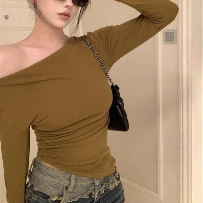 Frühling und Herbst Hot Girls Einseitiges Langarm-T-Shirt Damen Frühling Slim Schlüsselbein Unregelmäßiges Design Nische Kurzes Oberteil