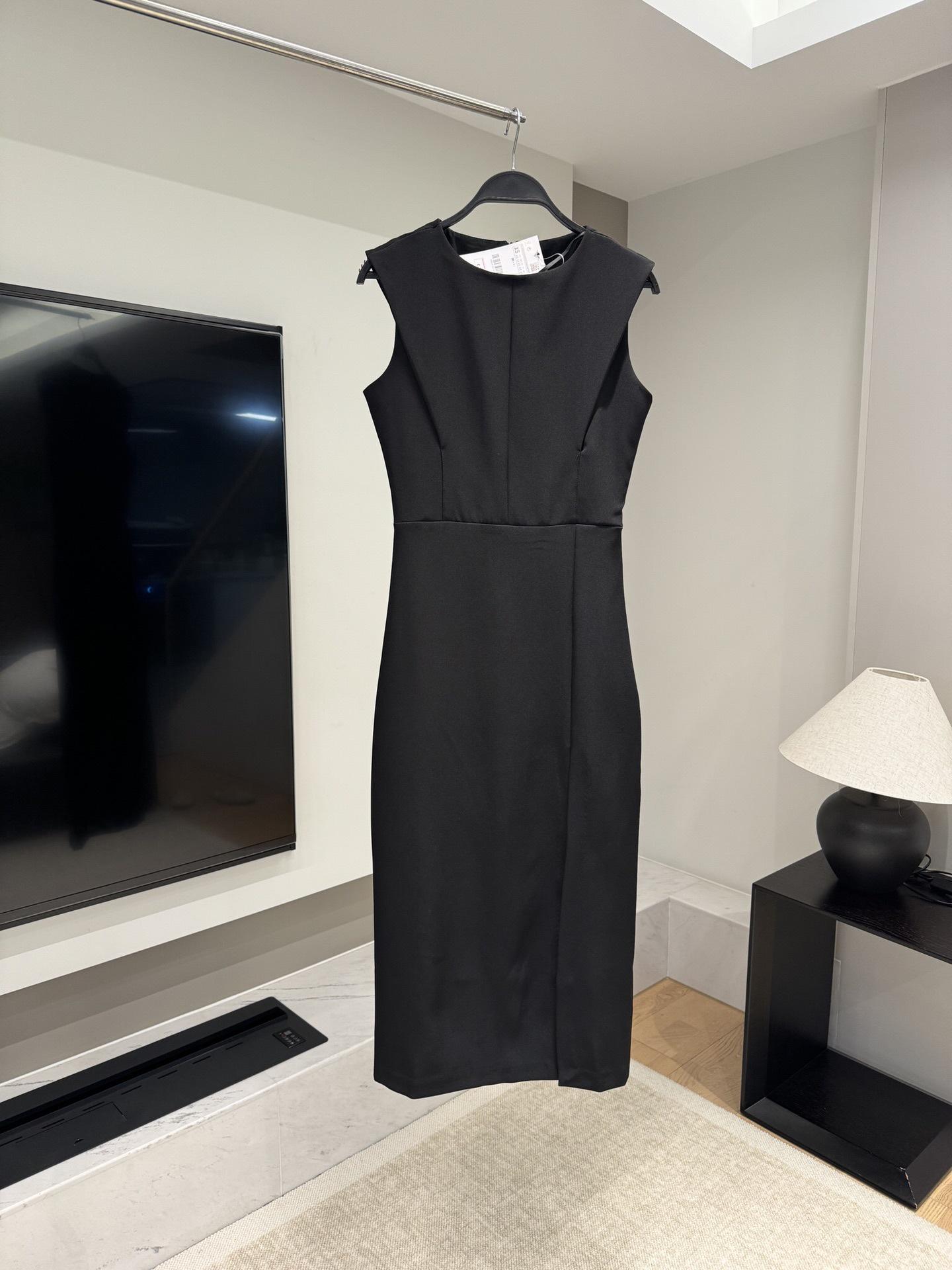 

Весна 2025 Женское элегантное креповое облегающее миди-платье без рукавов XS чёрный