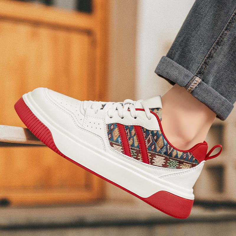 Men's shoes 2025 new summer breathable deodorant trend increases platform white shoes men's sports and leisure board shoes