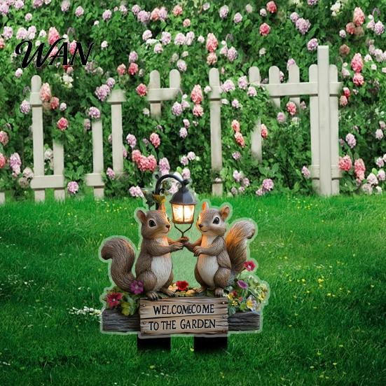 Easy Install Garden Stake Two Squirrels Decorative Stake, Welcome to The Acrylic Yard Outdoor Ornament Art, Street Lamp Squirrel Sign for Lawn Pathway