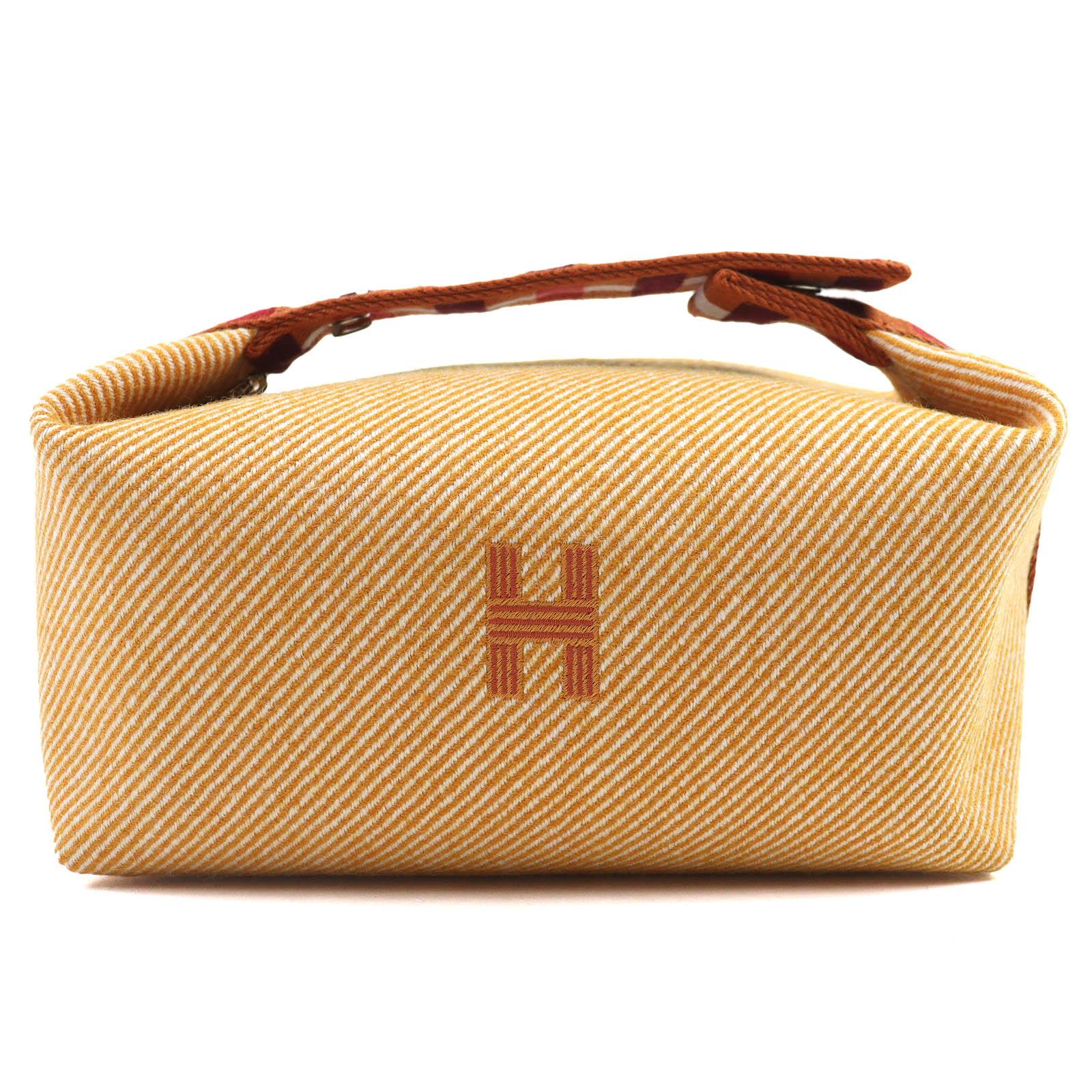 

Новий гаманець HERMES Bride a Black PM O Kare H лого сумочка вовна Жіночий Вживаний