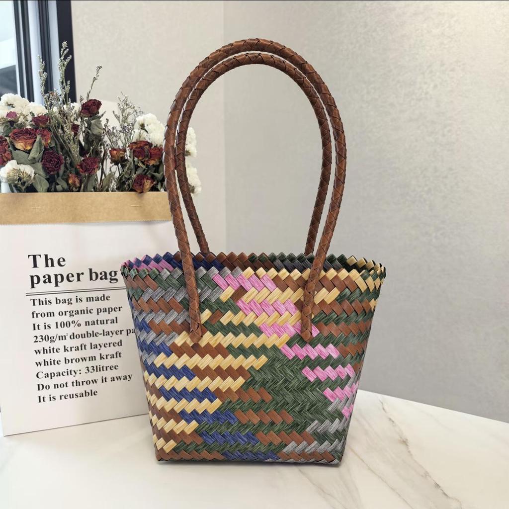 Handmade Rattan Woven Handbag: Retro Bamboo Straw Beach Basket