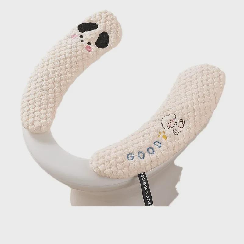 Universal Waterproof Plush Toilet Seat Cushion for All Seasons - Thickened Winter Design