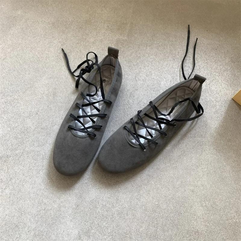 Spring 2025 Women's Ballet Flats Soft Low Heel Flat Shoes Casual Versatile Comfortable Round Toe Leather Shoes