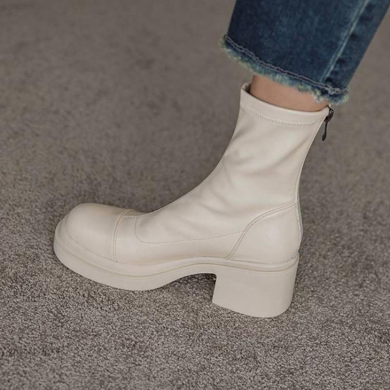 

Autumn and winter women s large-size Martin boots solid color versatile high-heeled round-headed women s boots thick-heeled waterproof mid-table boo 40