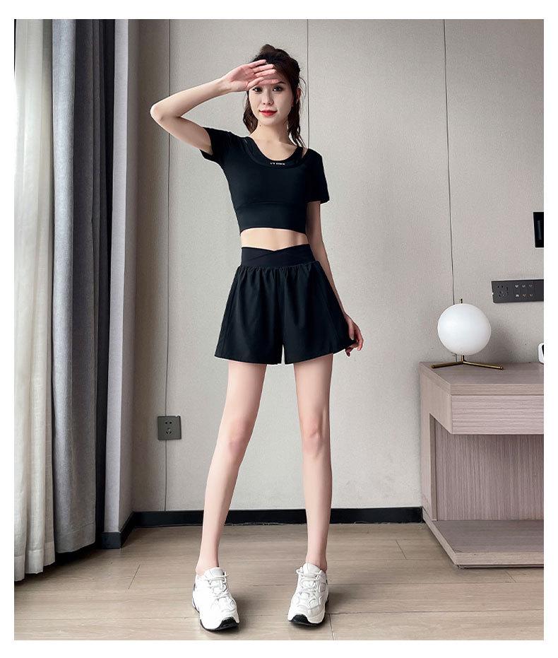 Women's Summer 2025 Running Set: Quick-Dry Fashion Gym Outfit with Yoga Shorts and Short Sleeve Top