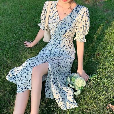 French Floral Dress for Women In Summer New Hepburn Style Retro V-neck Design Puff Sleeve Long Skirt
