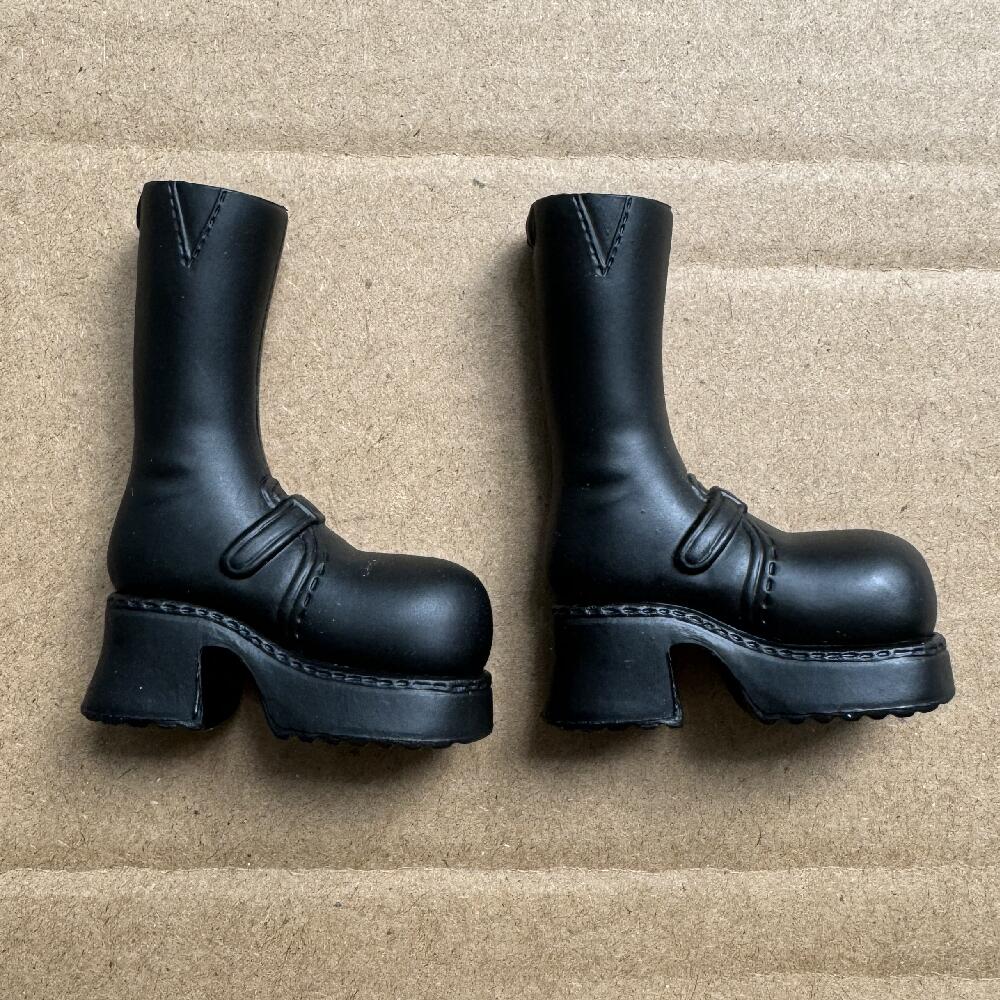 Original Bras Puppenschuhe High Heels Stiefel Lagerware