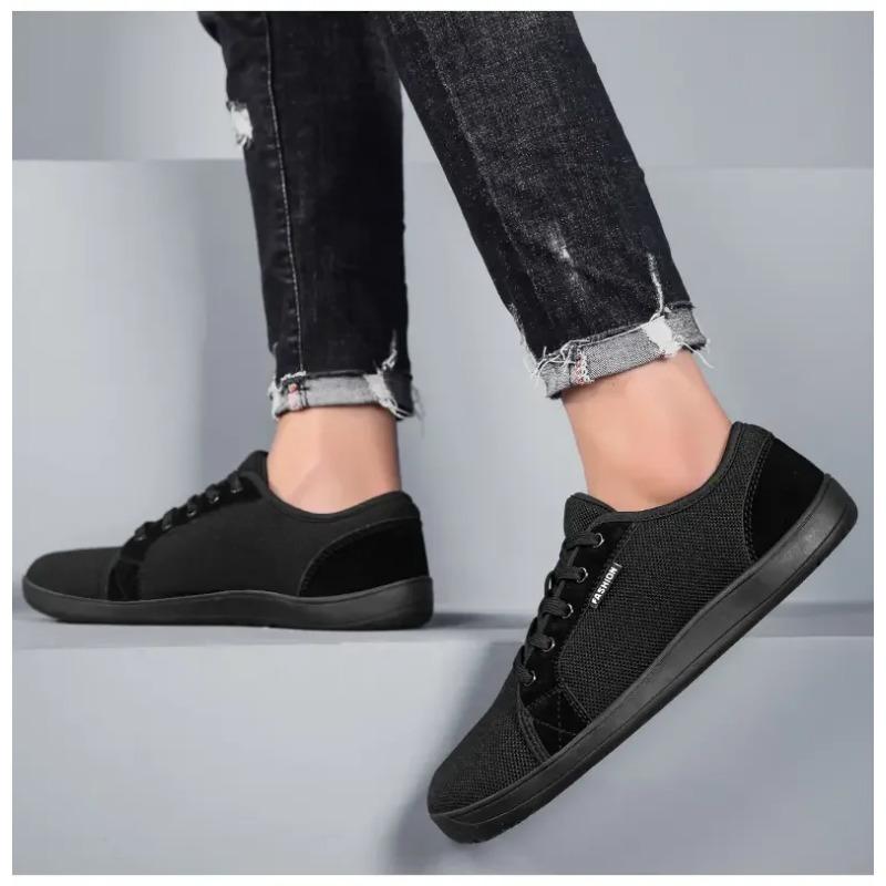 Men's Shoes and Sports Shoes Wide Toe Barefoot Casual Plus Size Wide Last Fashionable Canvas Black Flat Bottomed Board Shoes