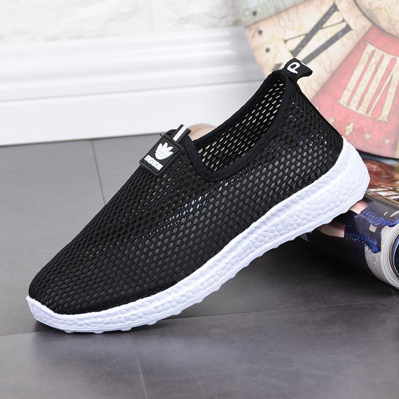 

New women s net shoes are new in spring and summer, casual sports mother shoes, ultra-light and comfortable walking shoes for middle-aged and elderly 36 чёрный
