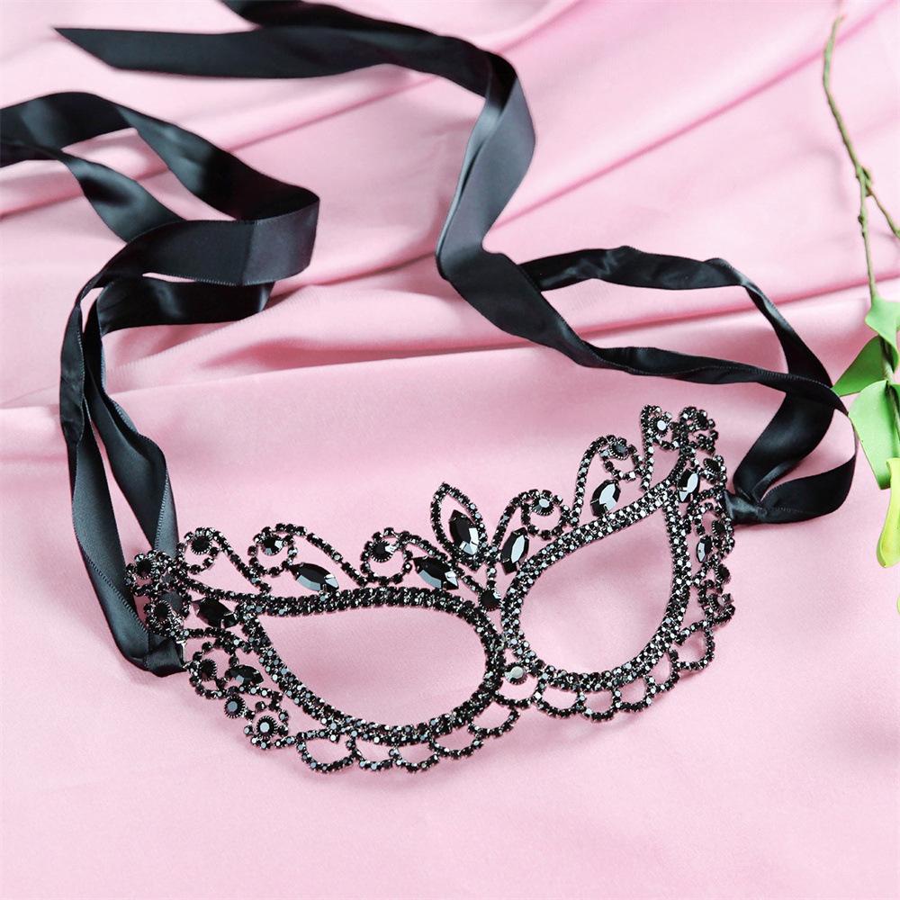 Popular European And American Creative Gift Mask Handmade Black Rhinestone Sexy Mask Eye Mask Accessories