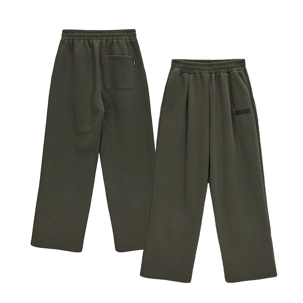 URBANAGE Standard Wide Sweatpants Khaki