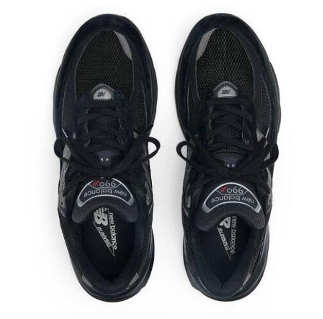 Кроссовки New Balance 990v6