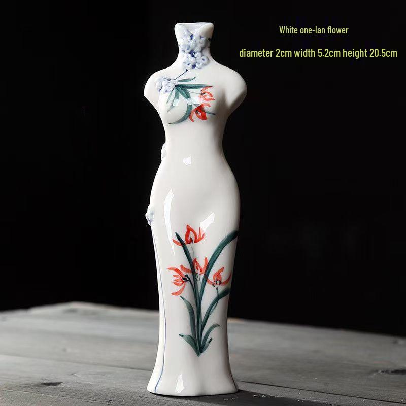 Antique Blue and White Chinese Porcelain Vase - European & American Handicraft for Flower Arrangements