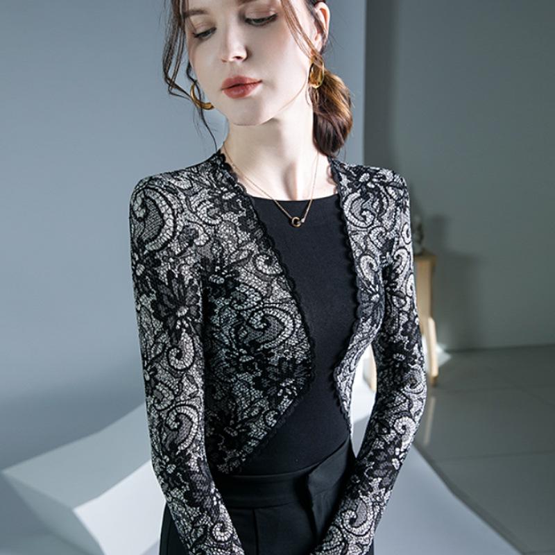 Lace Patchwork Tops: New Autumn/Winter Styles & Trendy Base Shirts