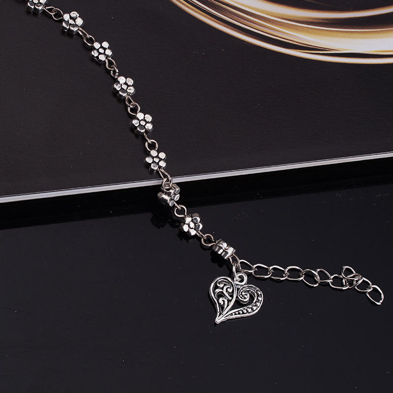 Stylish, Retro Silver Hollowed-out Five-petaled Plum Blossom Feet, Peach Heart Anklet