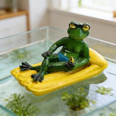 Floating Resin Frog Figurine Funny Frog On A Pool Float Statue for Outdoor Garden Pool Ponds Flower Pots Decor