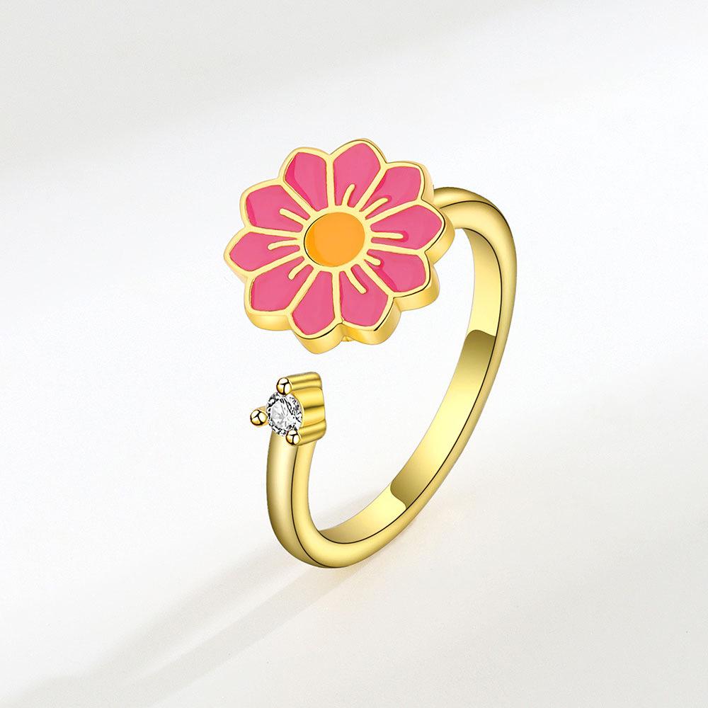 Shining Luminous Creative Rose Rotating Ring Female Delicate and Elegant Gift for Good Friends Fine Workmanship Jewellery Current Fashion Trends