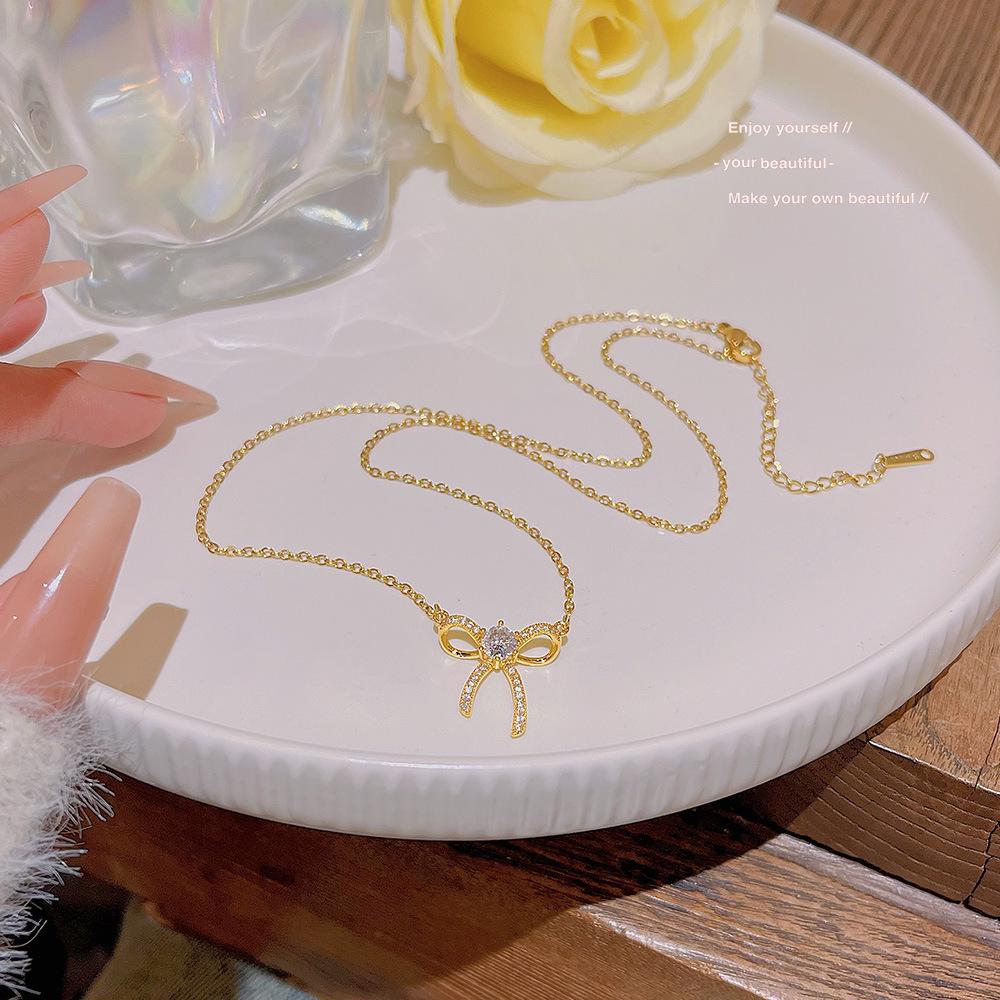 2025 Luxury Titanium-Clad Women's Summer Necklace - Non-Fading, High-End Design