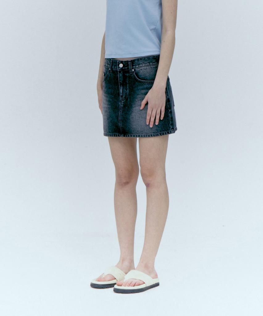Rest And Recreation Denim Mini Skirt_Black