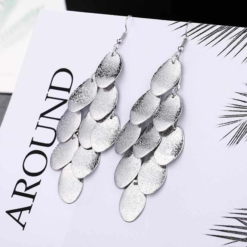 [Fashion Trendy Metal Fringe Long Drop Earrings Exaggerated Elegant Ear Hooks Earrings]