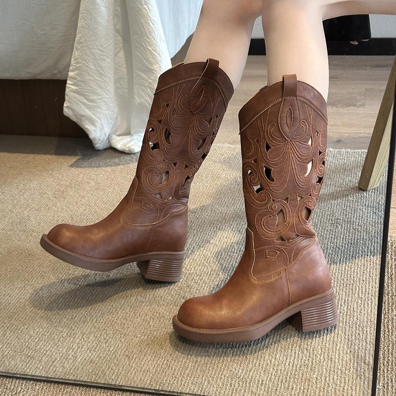 Inner heightening western cowboy boots women's summer new retro hollow embroidered Martin boots Xinjiang travel boots