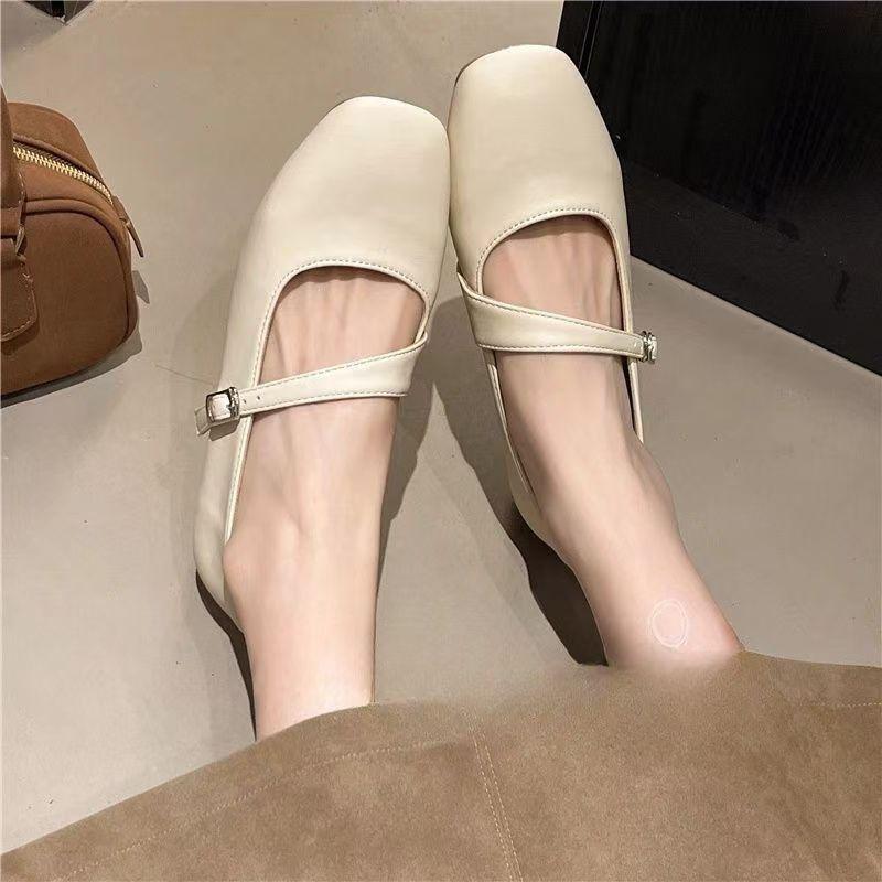 French fairy style Mary Jane shoes square toe shallow mouth 22 years spring and autumn new gentle leather shoes flat shoes