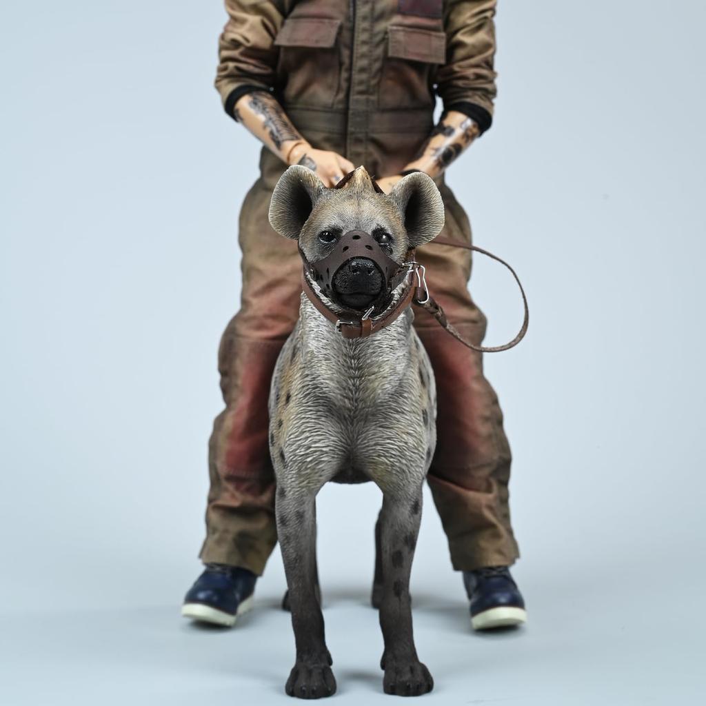 JXK Hyena Animal Figure Statue Miniature Resin Model Desk Accessory Decoration Birthday Gift Painted Finished Product